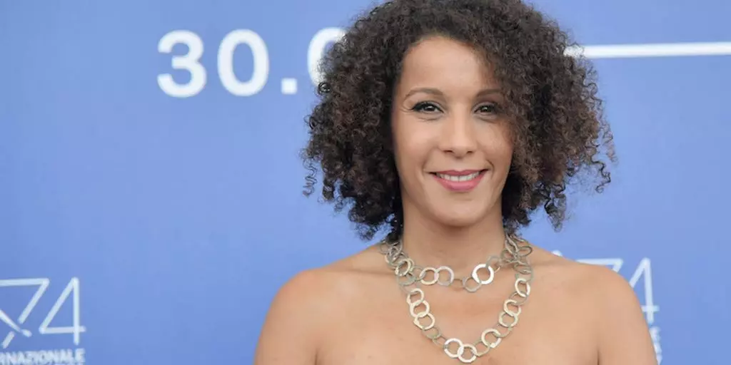 Diaspora : Sofia Djama invite le gouvernement à s’excuser