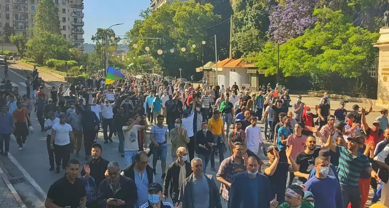 Hirak 116 : la mobilisation au rendez-vous dans plusieurs villes