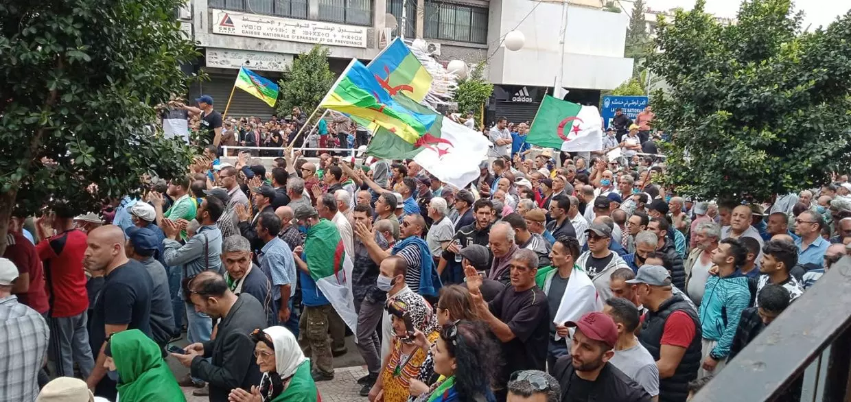 119e vendredi du Hirak : des arrestations signalées dans plusieurs wilayas