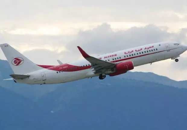 Autorisation de sortie : la colère monte chez les détenteurs de visas