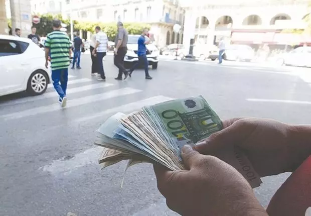 Euro, Dollar : taux de change des principales devises en Algérie