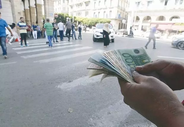 Taux de change de l’euro et des principales devises face au Dinar