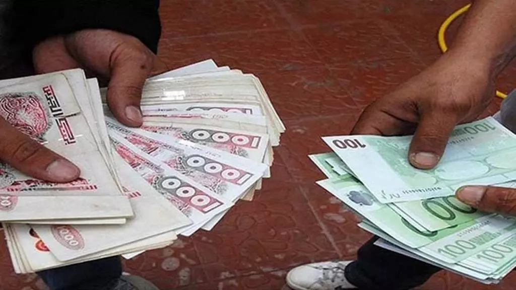 Devises : le taux de change du dinar ce vendredi 17 décembre