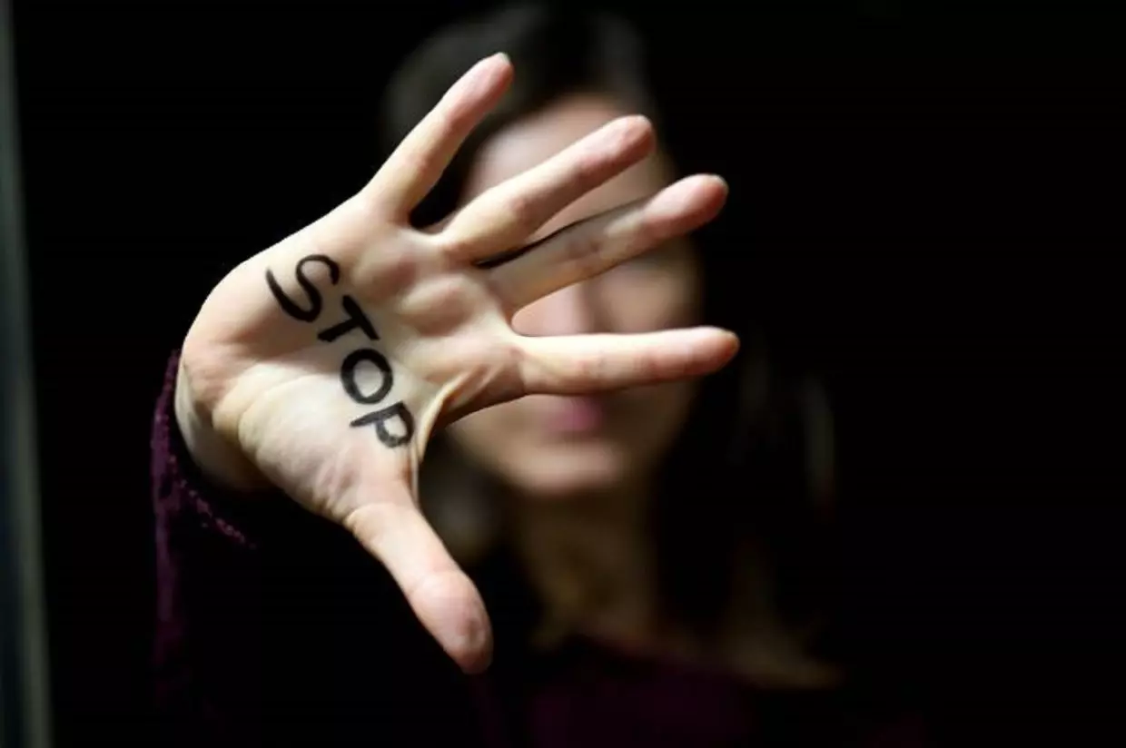 Violences faites aux femmes : les raisons derrière une inquiétante montée