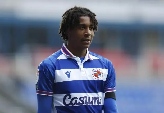 Une pépite du championnant anglais convoitée par Djamel Belmadi