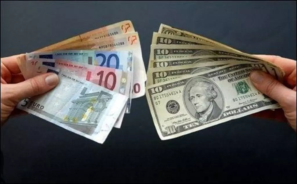 Devises : Taux de change du Dinar Algérien face à Euro et au Dollar