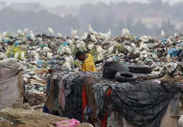 Pauvreté en Algérie : le calvaire des ramasseurs de plastique