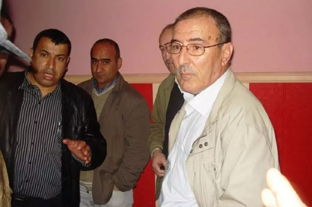 Nouredine Ait Hamouda menace de « s’occuper de Ibn Badis »