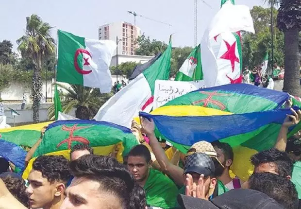 Hirak : marche empêchée à Alger et tolérée à Tizi Ouzou et Bejaia