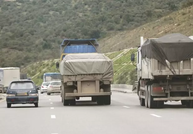 Législatives : le transport de marchandise suspendu pour trois jours