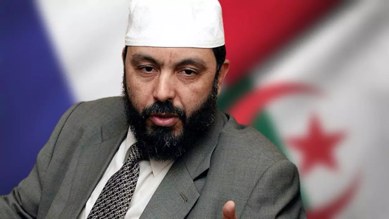 Français naturalisés algériens : les chiffres avancés par Djaballah