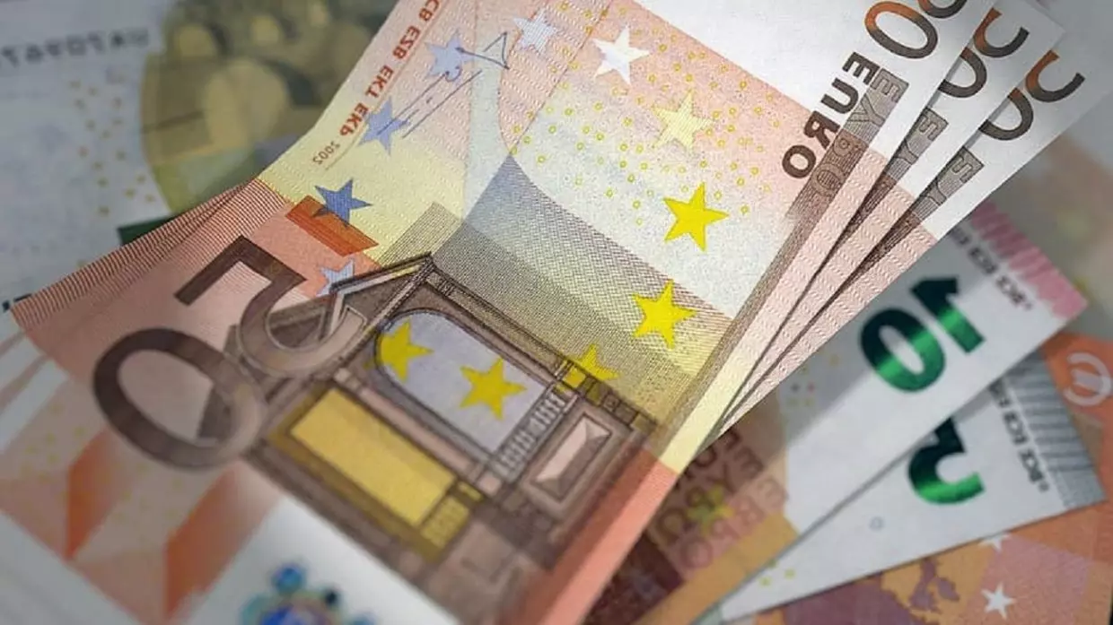 Devises Algérie : recul de l’Euro sur le marché officiel