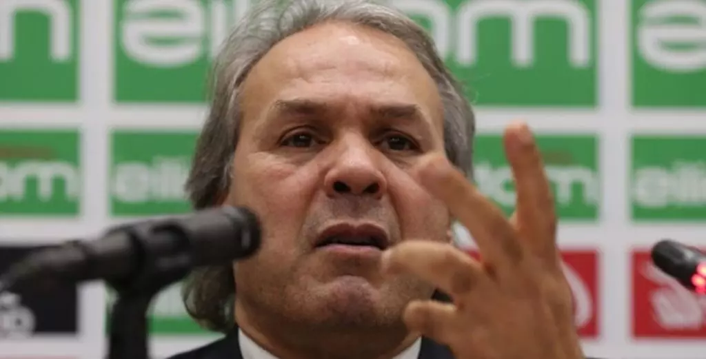 Madjer : « J’ai rejeté une offre d’entraîner Porto pour l’équipe d’Algérie »