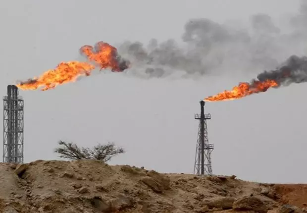 Pétrole : le baril du Brent poursuit sa tendance haussière