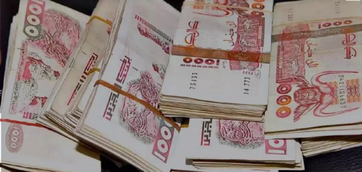 Un algérien trouve 320 millions et les restitue à leur propriétaire