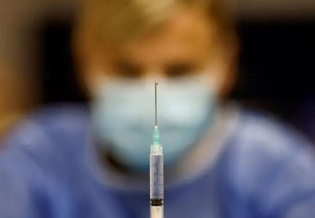 Covid-19 : « 95 % des malades hospitalisés ne sont pas vaccinés »