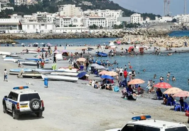 Covid-19 : fermeture des plages et suspension de plusieurs activités