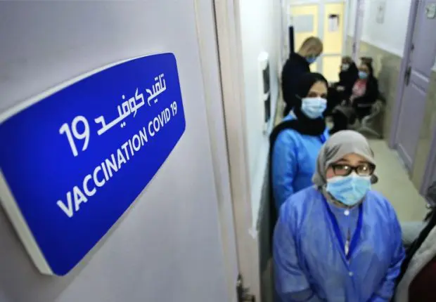 Covid-19 Algérie : le retour au confinement de nouveau abordé