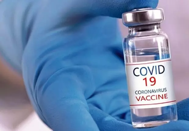 Vaccinés mais contaminés : « tout à fait normal », selon une spécialiste