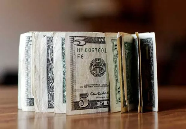 Devises Algérie : le Dollar Américain bat un nouveau record