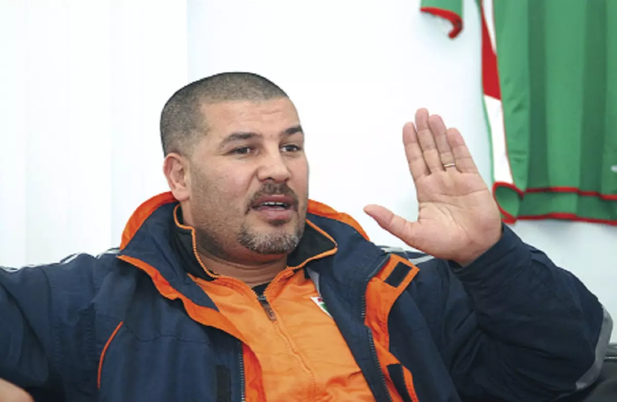 Boxe Algérienne : le coup de gueule de Mohamed Benguesmia