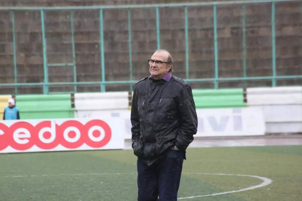 L’entraineur Noureddine Saâdi est en vie (MAJ)