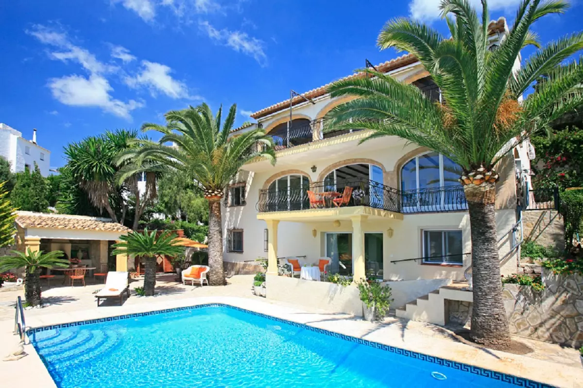 Marché immobilier en Espagne : les acheteurs algériens affluent