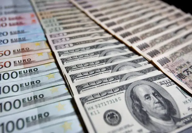Taux de change : cours de l’Euro et du Dollar face au Dinar ce 24 aout