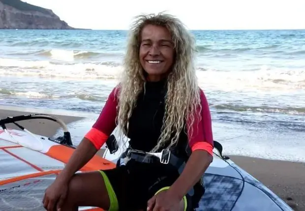 Le corps de la surfeuse Bakhta Ramdani retrouvé en Espagne