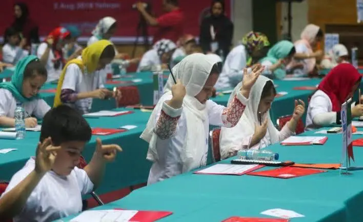 Une jeune Sétifienne remporte le championnat du monde de calcul mental