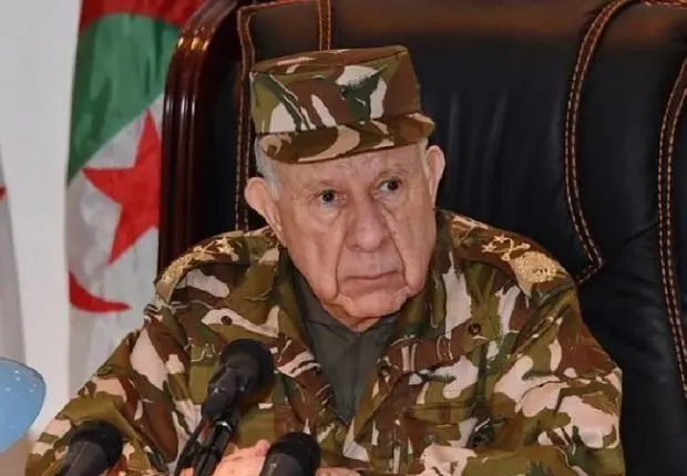 Chengriha évoque « une guerre perfide » déclarée contre l’Algérie