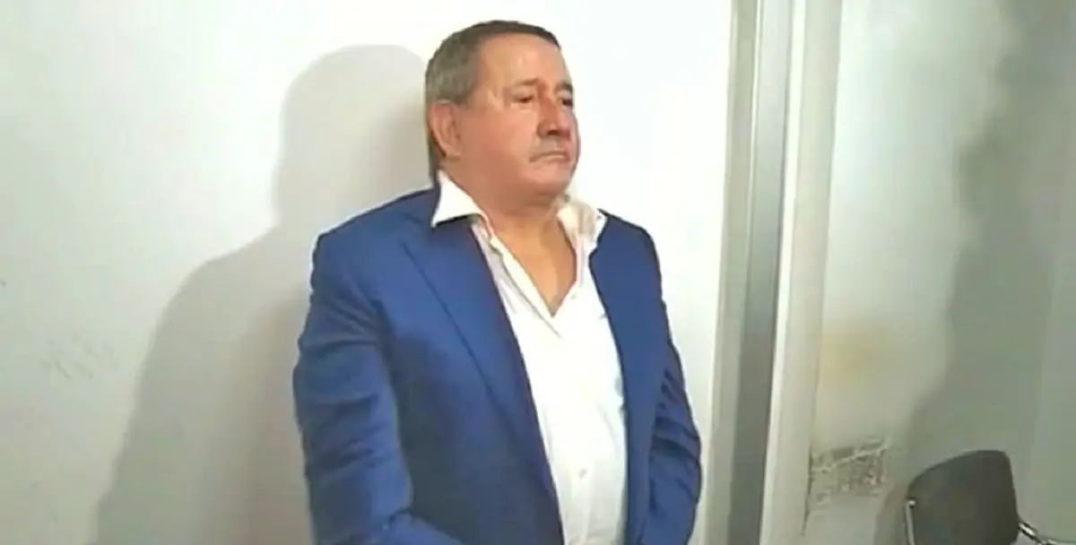 Extradé des Émirats, Ould Kaddour arrive menotté à Alger