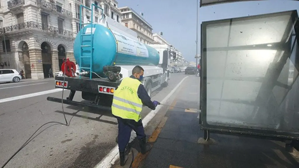 Désinfection des espaces publics : l’eau de mer comme alternative ?