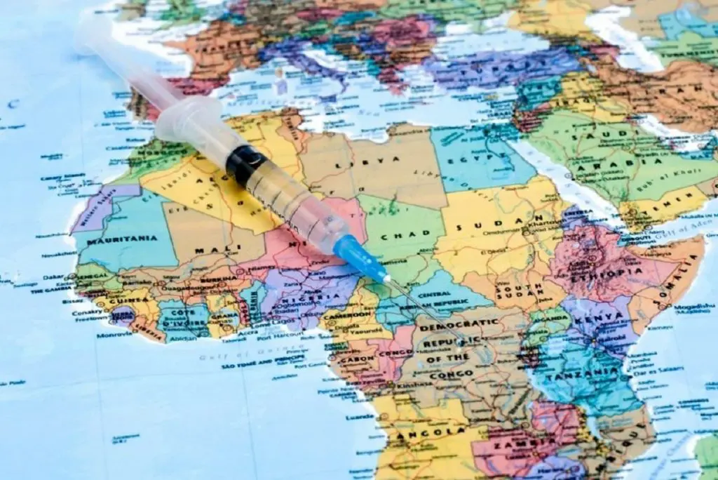 Vaccins : vers quels pays les Algériens peuvent-ils voyager ?