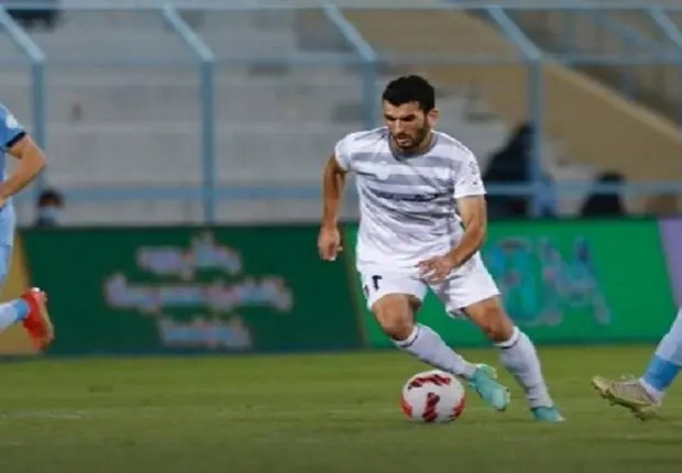 VIDEO. En Arabie Saoudite, Sayoud met tout le monde à terre