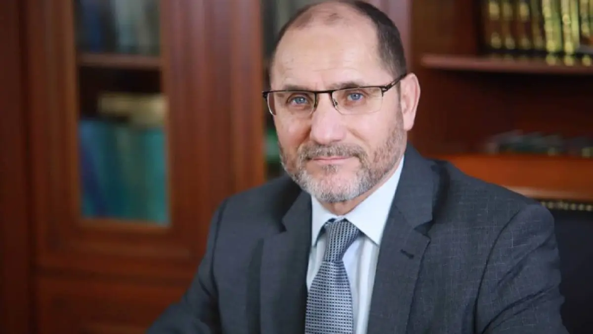 Décès de Bouteflika : quand Makri fait l’éloge de « la mort »