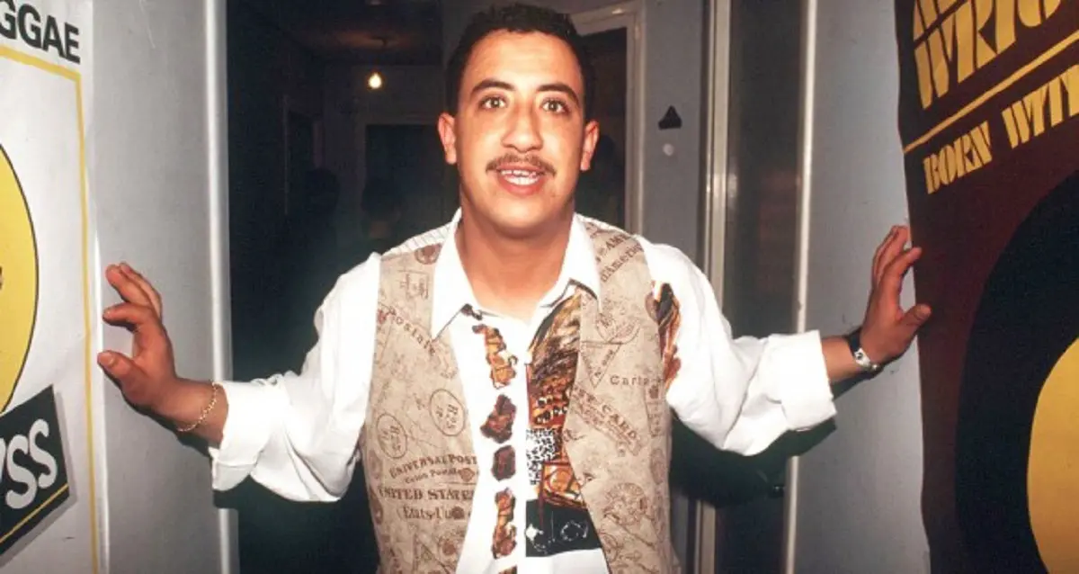 Hasni, 27 ans après : le doux poème qui fait trembler les ténèbres