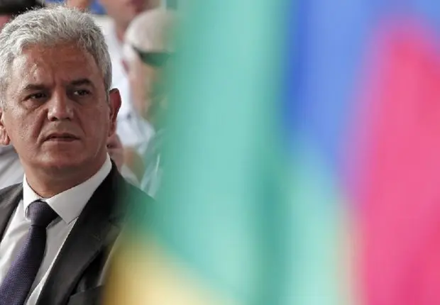 Élections du 27 novembre : le RCD se fait attendre