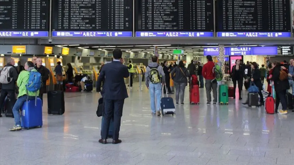 Allemagne : des familles Algériennes bloquées à Francfort