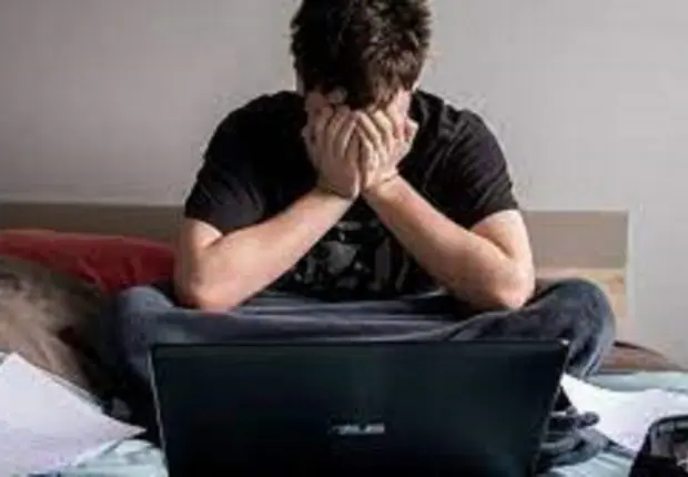 Scolarisés en Chine et coincés en Algérie: le calvaire de 80 étudiants