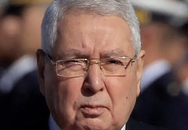 De journaliste à chef de l’Etat : retour sur le parcours de Bensalah