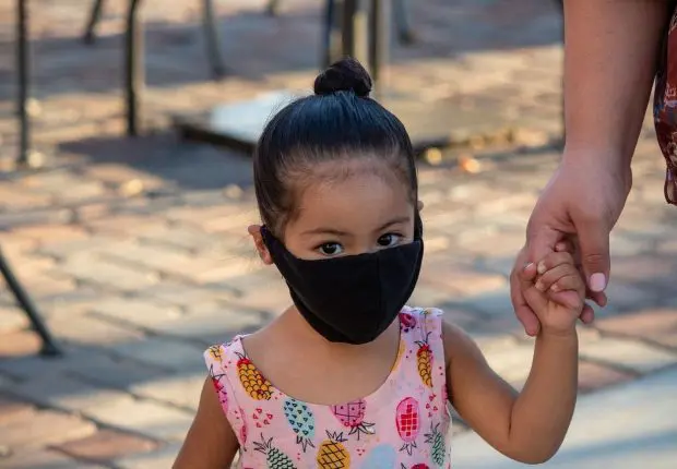 Faut-il vacciner les enfants ? « C’est compliqué », répond le Pr DiDjik