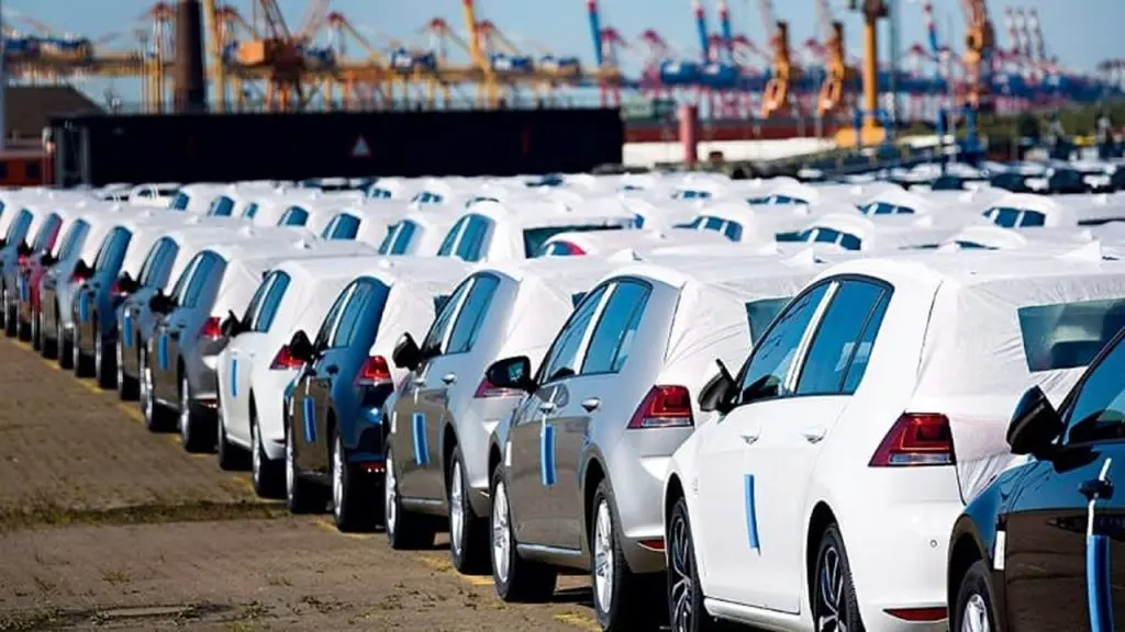 Marché automobile : énième coup dur pour l’importation