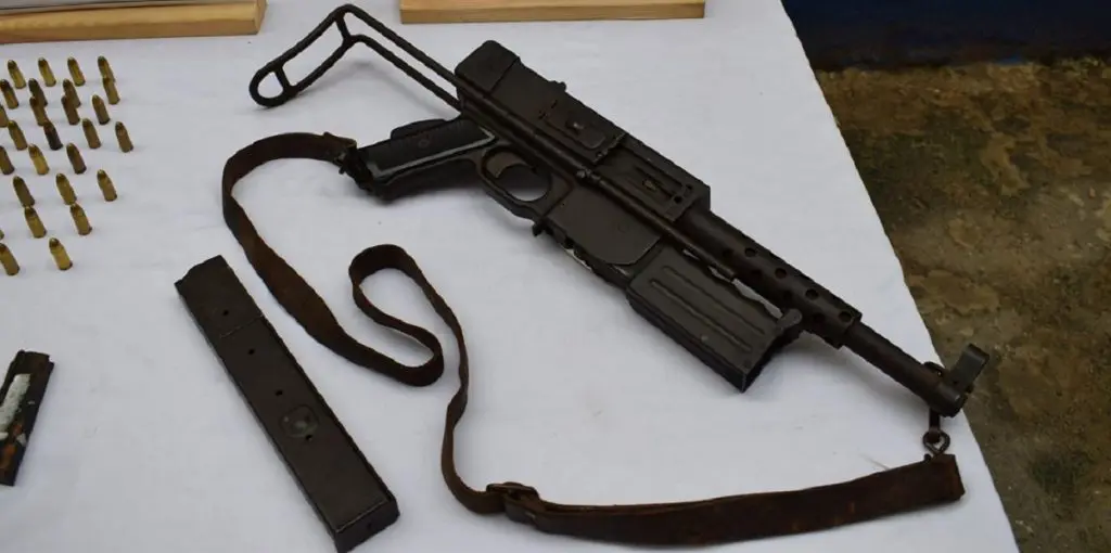 Alger : une kalachnikov découverte au cœur de Bab El Oued
