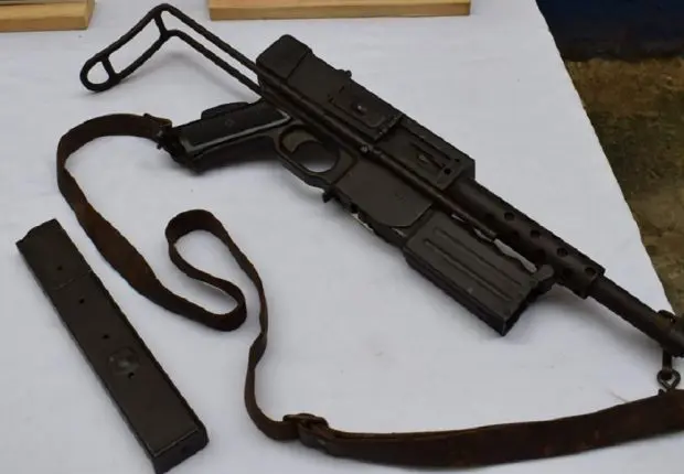 Alger : une kalachnikov découverte au cœur de Bab El Oued