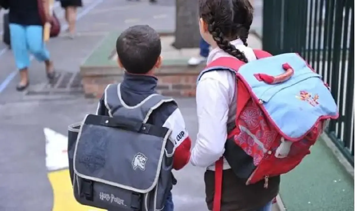 Allègement du poids du cartable : un pari « difficile » à réaliser