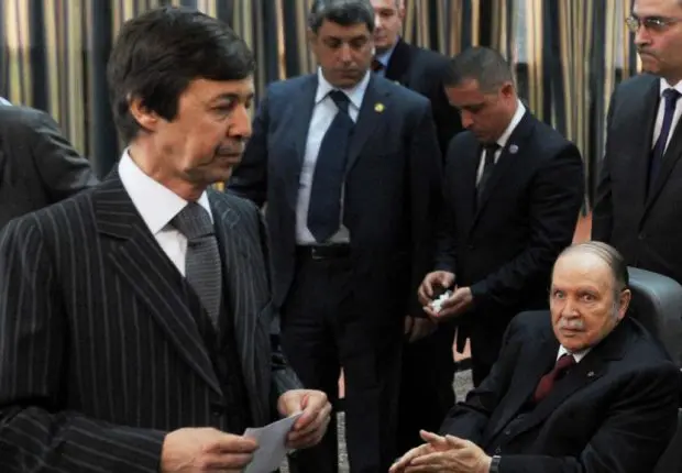 Mort de Bouteflika : Saïd va-t-il assister aux funérailles ?