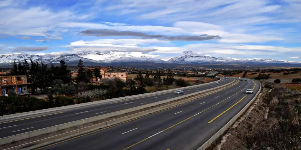 Détérioration de l’autoroute Est-Ouest : le ministre s’explique
