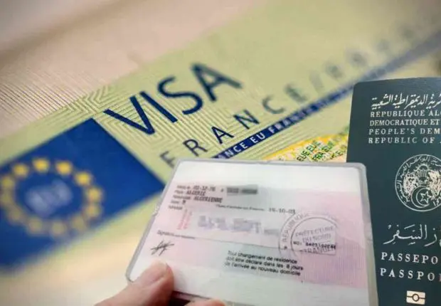 Titre de séjour: du nouveau pour les entrepreneurs algériens en France