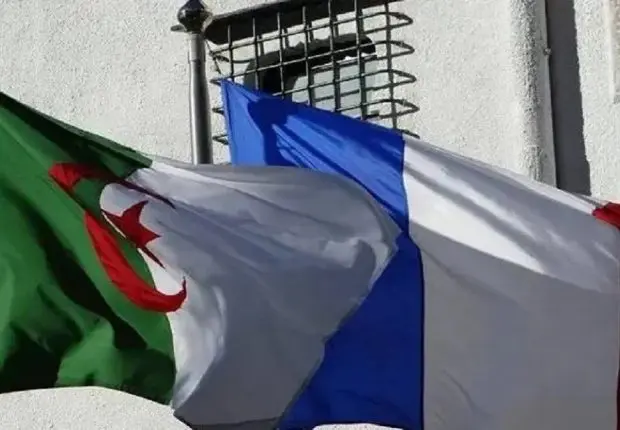 La France compte-t-elle revoir l&rsquo;accord de 1968 avec l&rsquo;Algérie ?